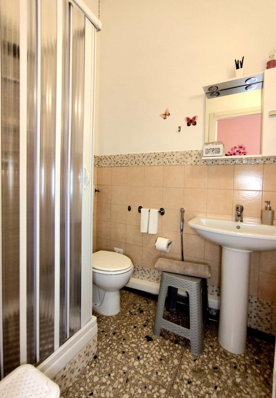 Bed And Breakfast Mamma Giuliana โรม ภายนอก รูปภาพ