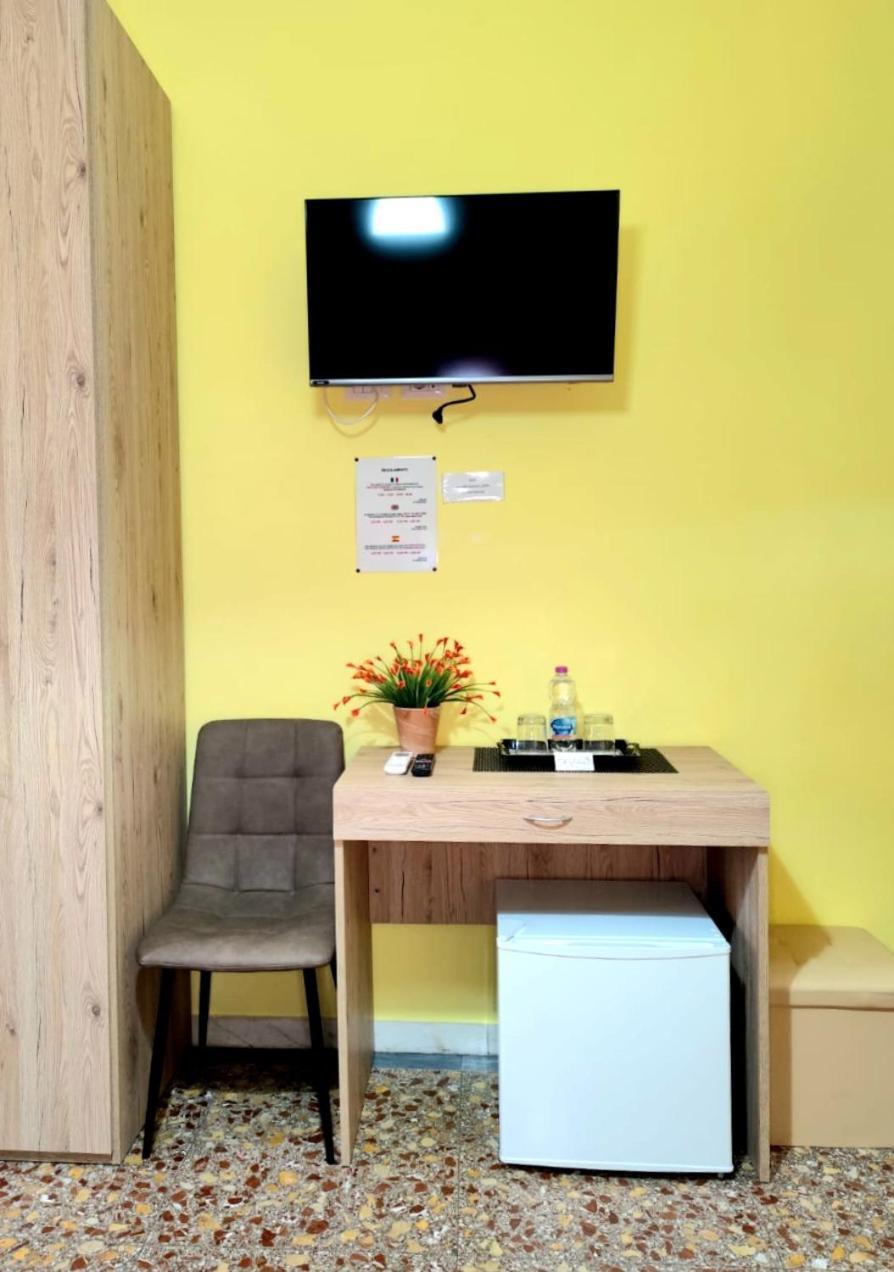 Bed And Breakfast Mamma Giuliana โรม ภายนอก รูปภาพ