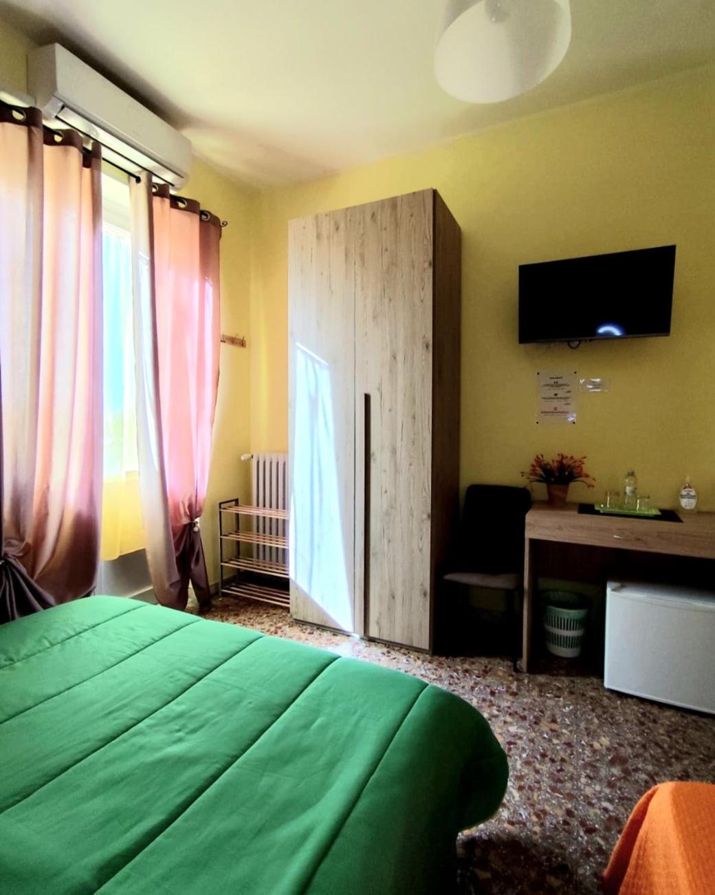Bed And Breakfast Mamma Giuliana โรม ภายนอก รูปภาพ